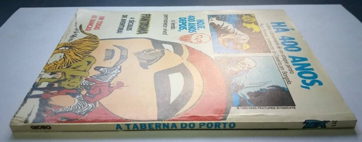 | Casa do Colecionador Tex Nº 211 - A Taberna do Porto (Editora Globo) - 1987