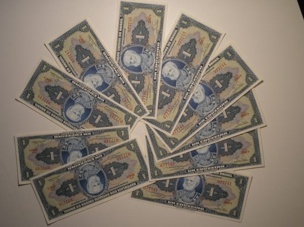 | Casa do Colecionador 10 Cédulas seriadas de 1 Cruzeiro C- 011 Tamandaré / Flor de estampa = Numeração 077741 a 077750 / cod. 310714