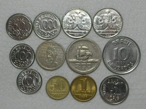100 / 200 Réis - 1932 Vicentina + 10 moedas diversas Mbc/S/Fc / Cod. 160.4