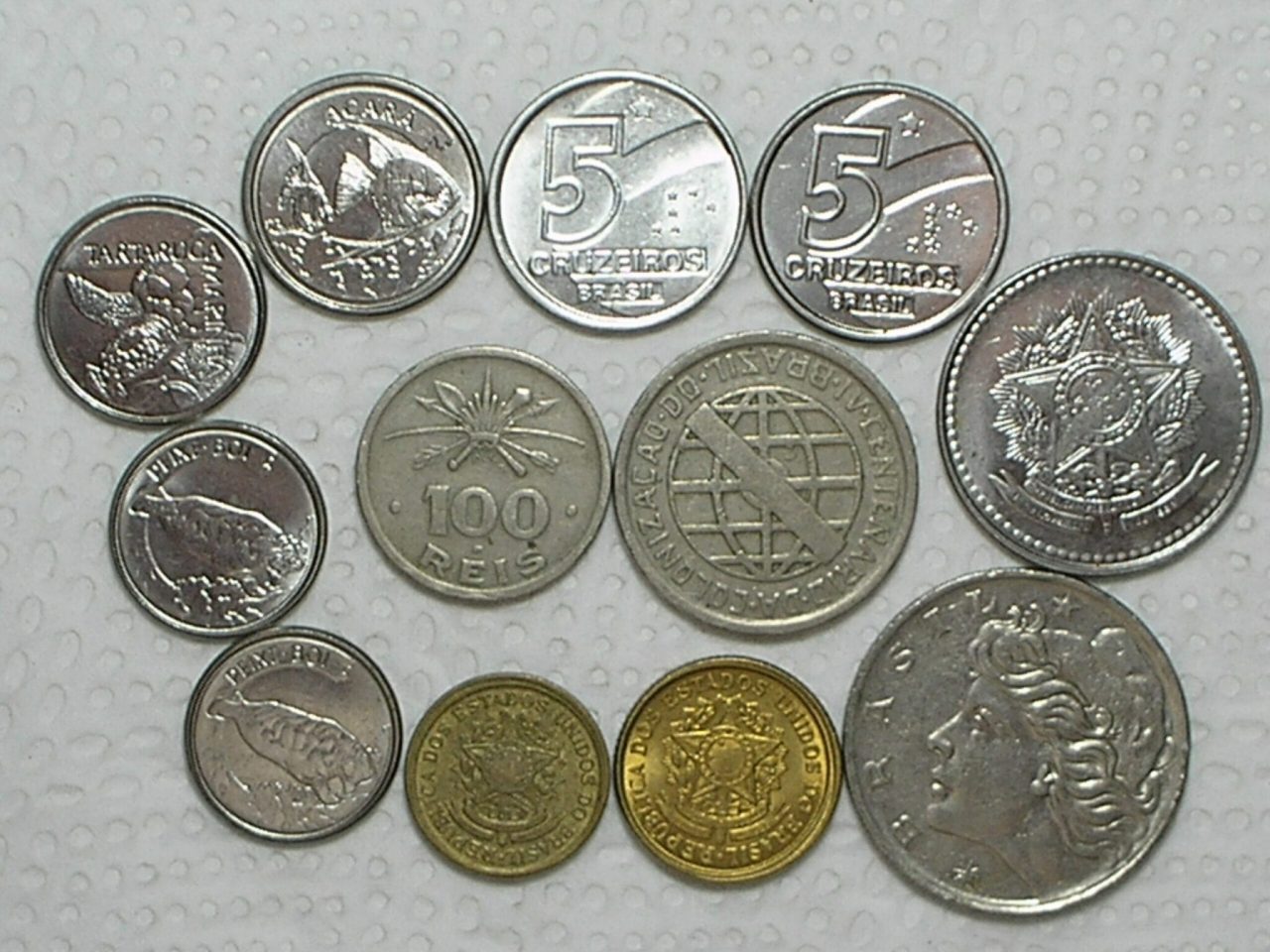 | Casa do Colecionador 100 / 200 Réis - 1932 Vicentina + 10 moedas diversas Mbc/S/Fc / Cod. 160.7