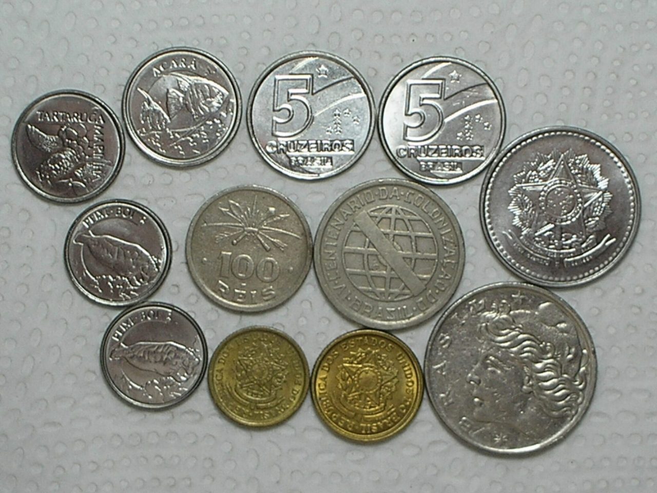 | Casa do Colecionador 100 / 200 Réis - 1932 Vicentina + 10 moedas diversas Mbc/S/Fc / Cod. 160.8