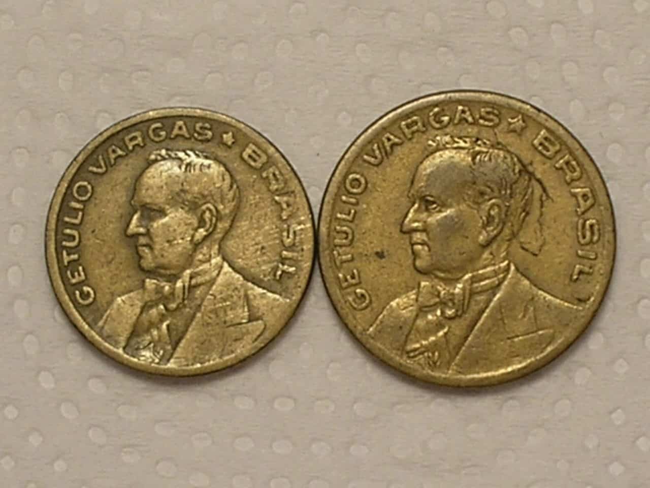 | Casa do Colecionador 20 e 50 centavos - 1944 Sem a Sigla - Bz/al - Cod. 140.4