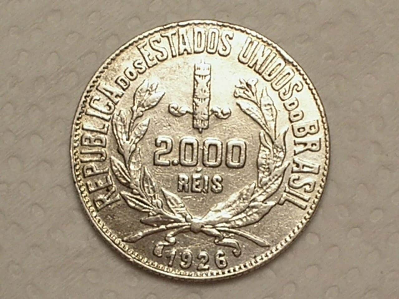 | Casa do Colecionador 2.000 Réis - 1926 / Data difícil / Busto / Prata / Cod.370.2