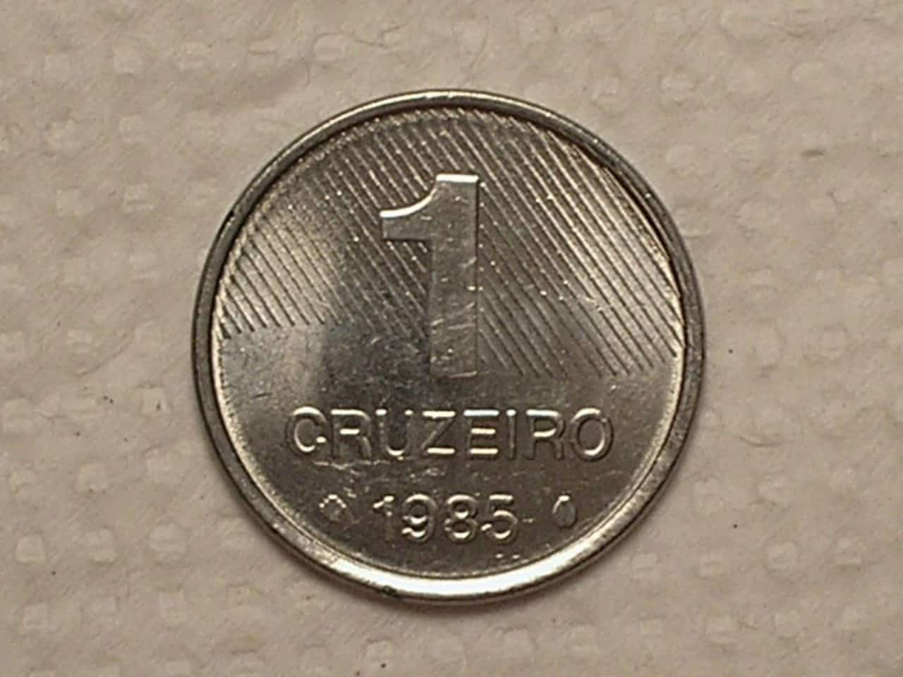 | Casa do Colecionador 4 Canas))) 1 Cruzeiro - 1985 (( FAO)) Flor de Cunho / Escassa / Cod. 250