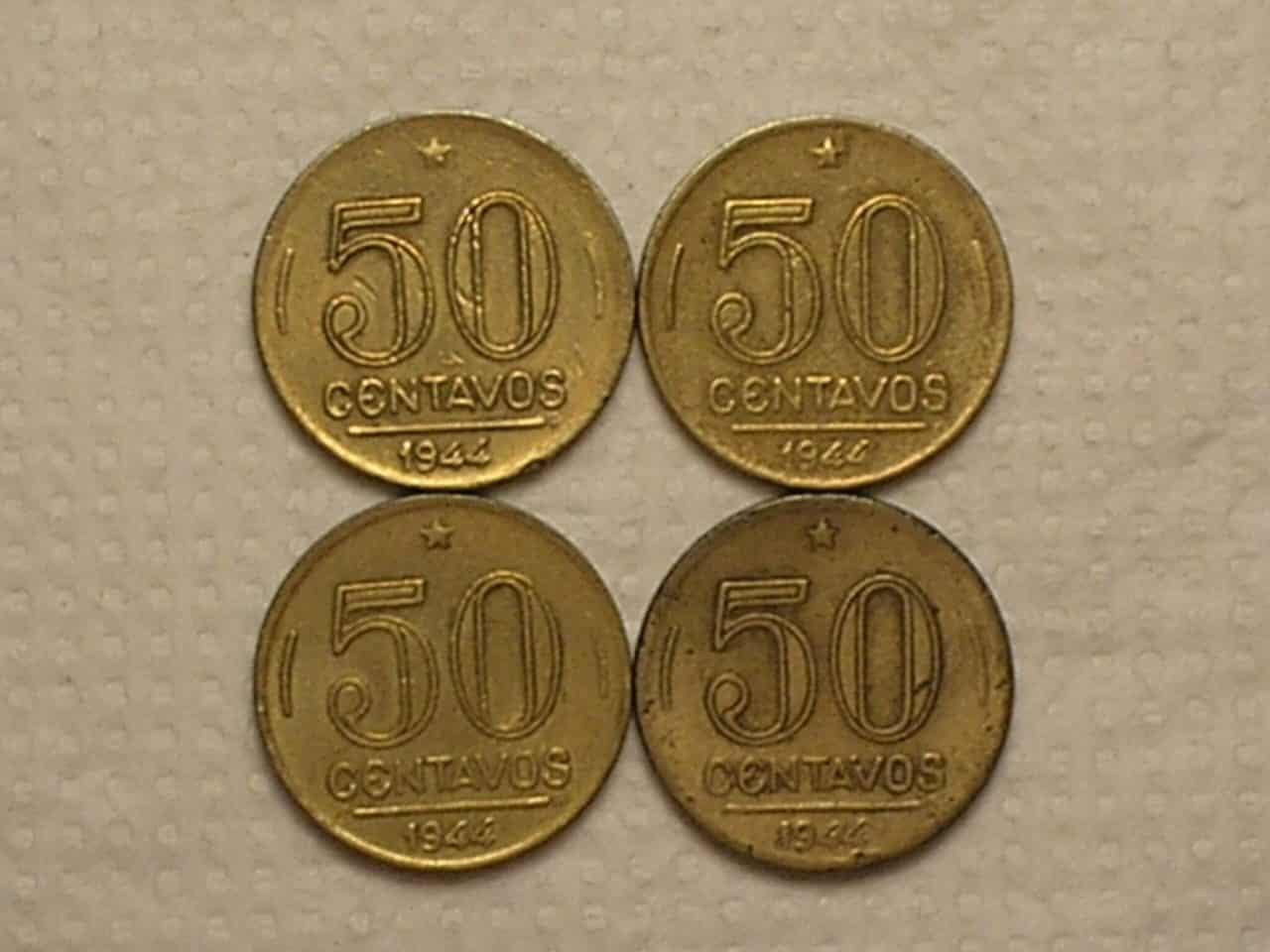 | Casa do Colecionador 4 Moedas sem Sigla de 50 centavos - 1944 = Peças escassas / Cod. 250