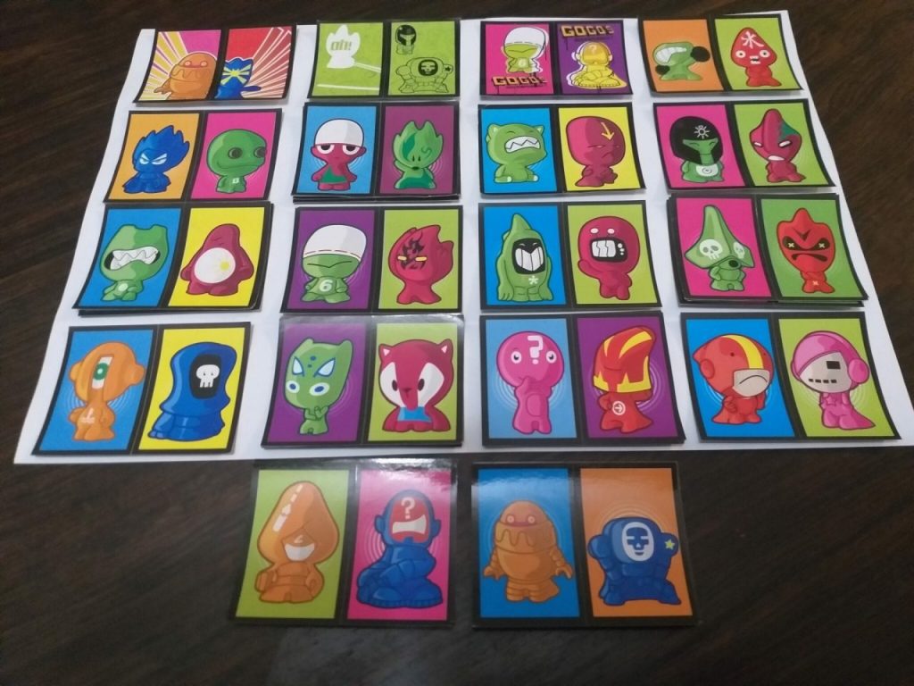 | Casa do Colecionador Figurinhas do Álbum Gogo's Crazy Bones (Leia a Descrição)
