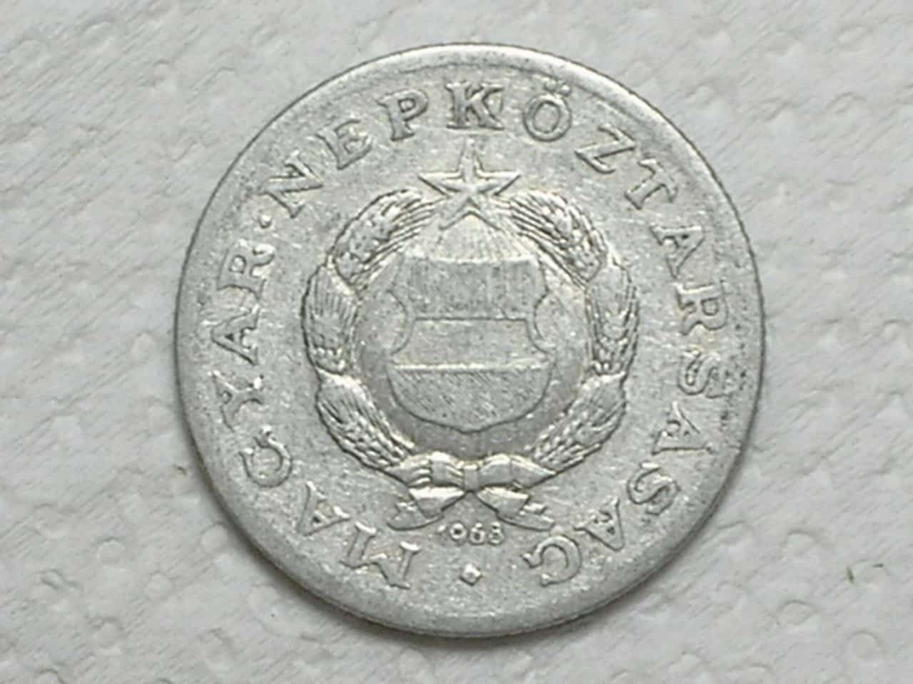 | Casa do Colecionador Hungria) 1 Forint - 1950/1967/1968/1982/1983 / Al / box4