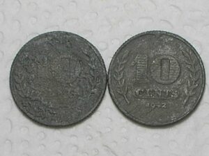 Netherland) Holanda 2 Cents - 1942 / 1943 = Duas peças raras da 2ª guerra Mundial na ocupação Alemanha / Zinco / Cod. 240