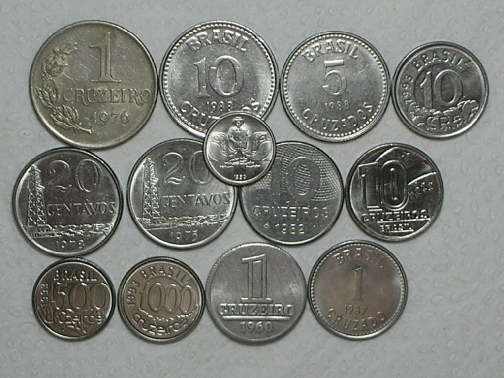 | Casa do Colecionador 1 Centavo - 1990 Data escassa Flor de Cunho + 12 Moedas diferentes maioria Flor de Cunho / cod. 570.2