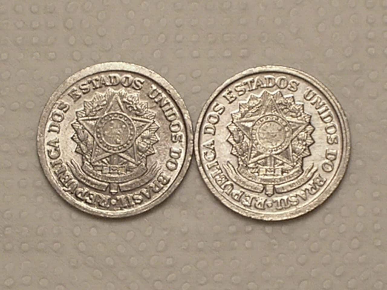 | Casa do Colecionador 2 Cruzeiros - 1960 / 1961 / Flor de Cunho / cod. 590.5