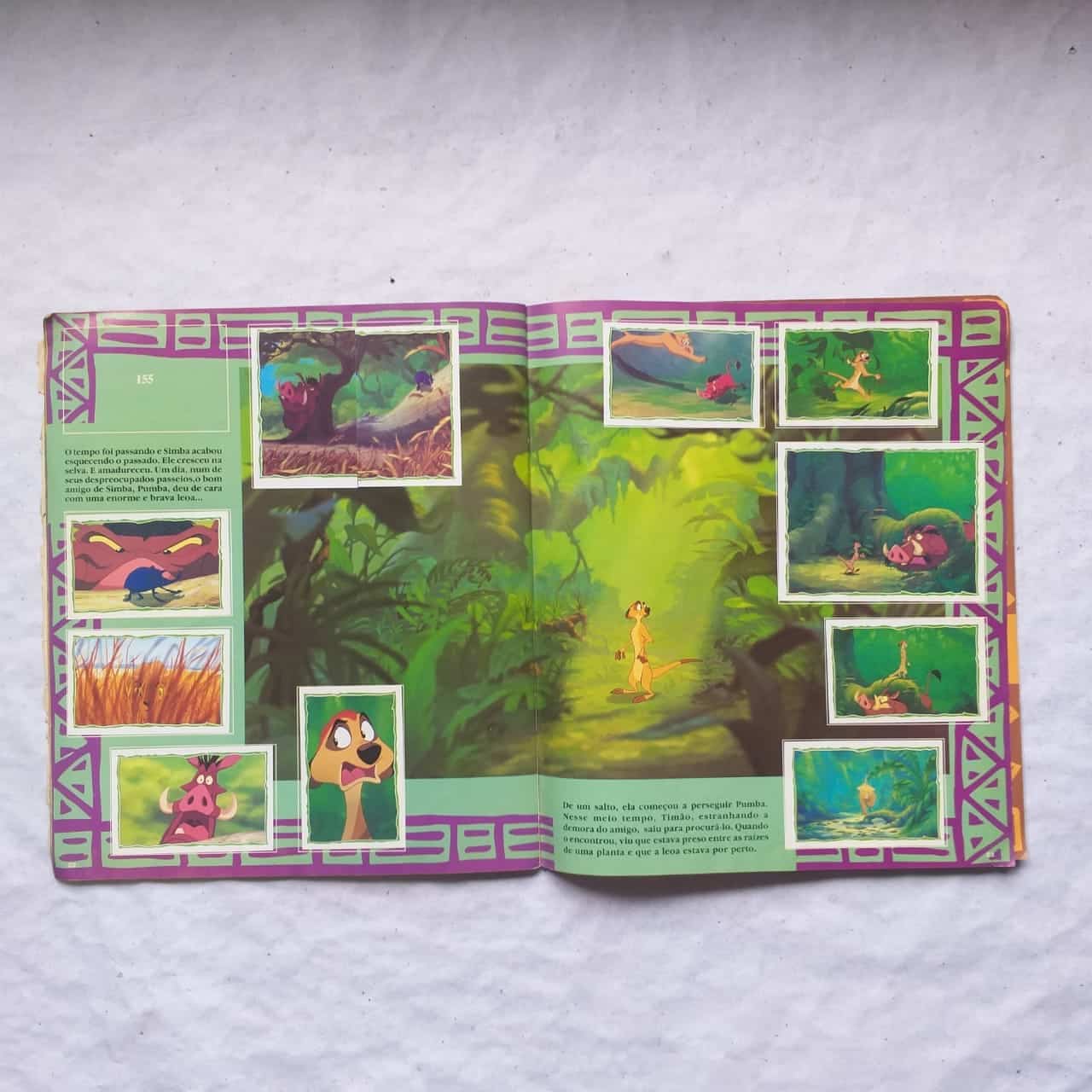 | Casa do Colecionador Álbum de Figurinhas - O Rei Leão - Disney (Incompleto com 209 fig coladas) 1994
