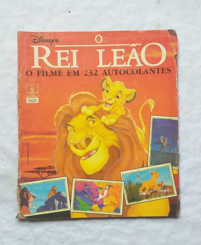 | Casa do Colecionador Álbum de Figurinhas - O Rei Leão - Disney (Incompleto com 209 fig coladas) 1994