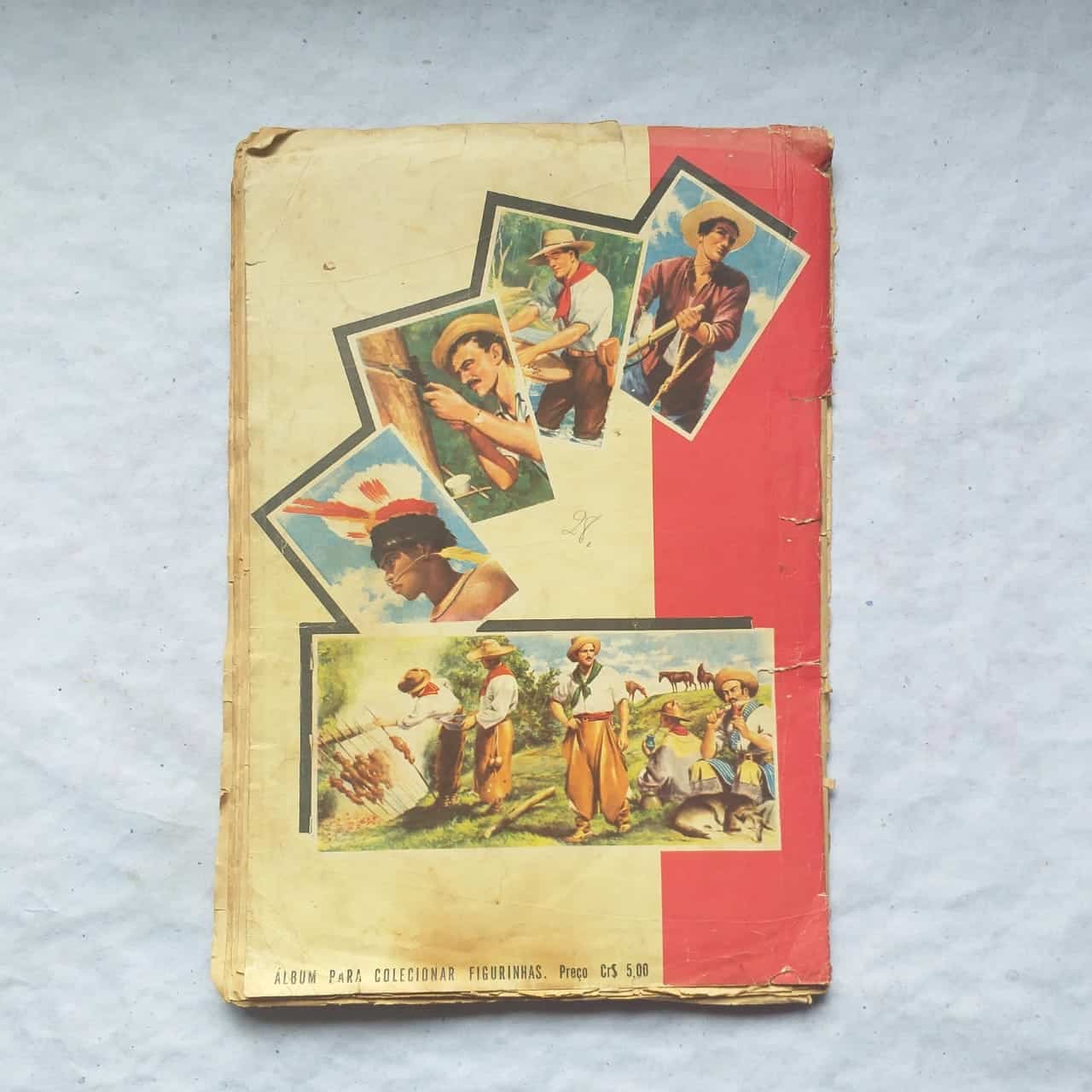 | Casa do Colecionador Álbum de Figurinhas - Raças e Costumes do Mundo Inteiro - Vecchi (Incompleto com 291 fig coladas - SUCATA) 1958