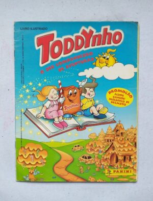 Álbum de Figurinhas - Toddynho (Incompleto com 70 fig coladas) 1999