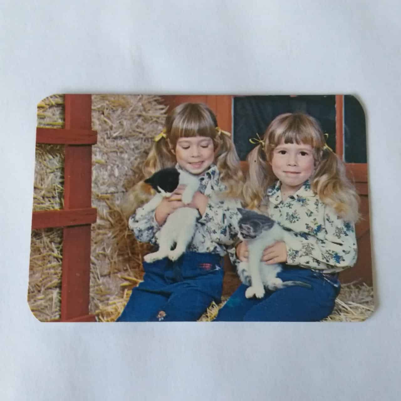 Calendário de Bolso (Tema Criança com animal) - Ano 1982