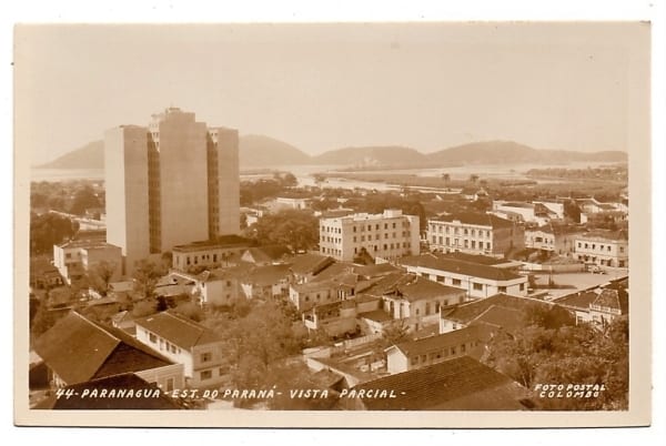 Cartao Postal Paranaguá ( PR ) - Vista Parcial - Anos 50 - ( 2 )