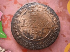 LXXX 1821 B, VARIANTE LEGENDA DESLOCADA LINDA MOEDA .