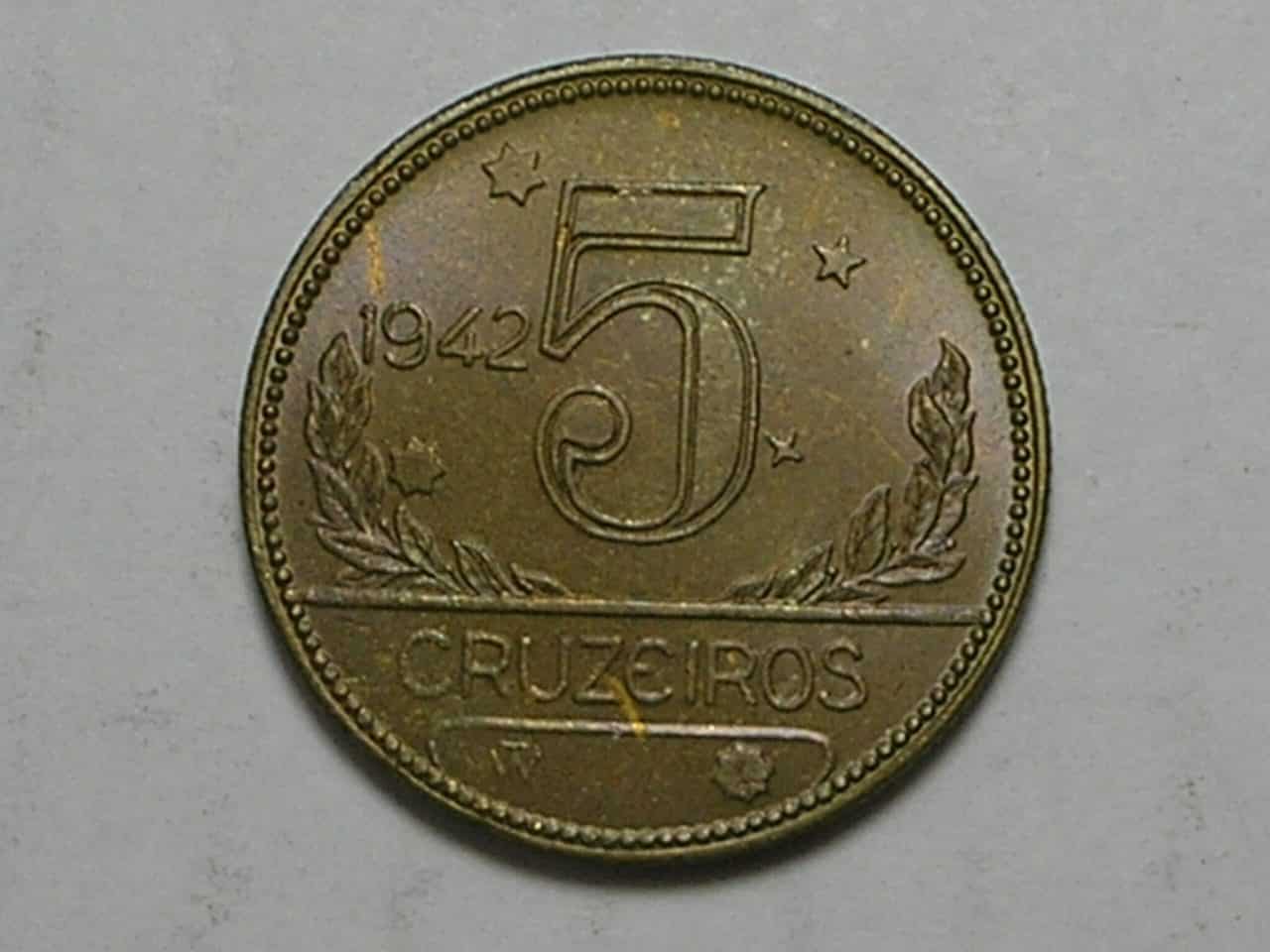 | Casa do Colecionador - Raríssimo boné) 10 Centavos - 1946 / Getúlio Vargas / Sob/Fc
