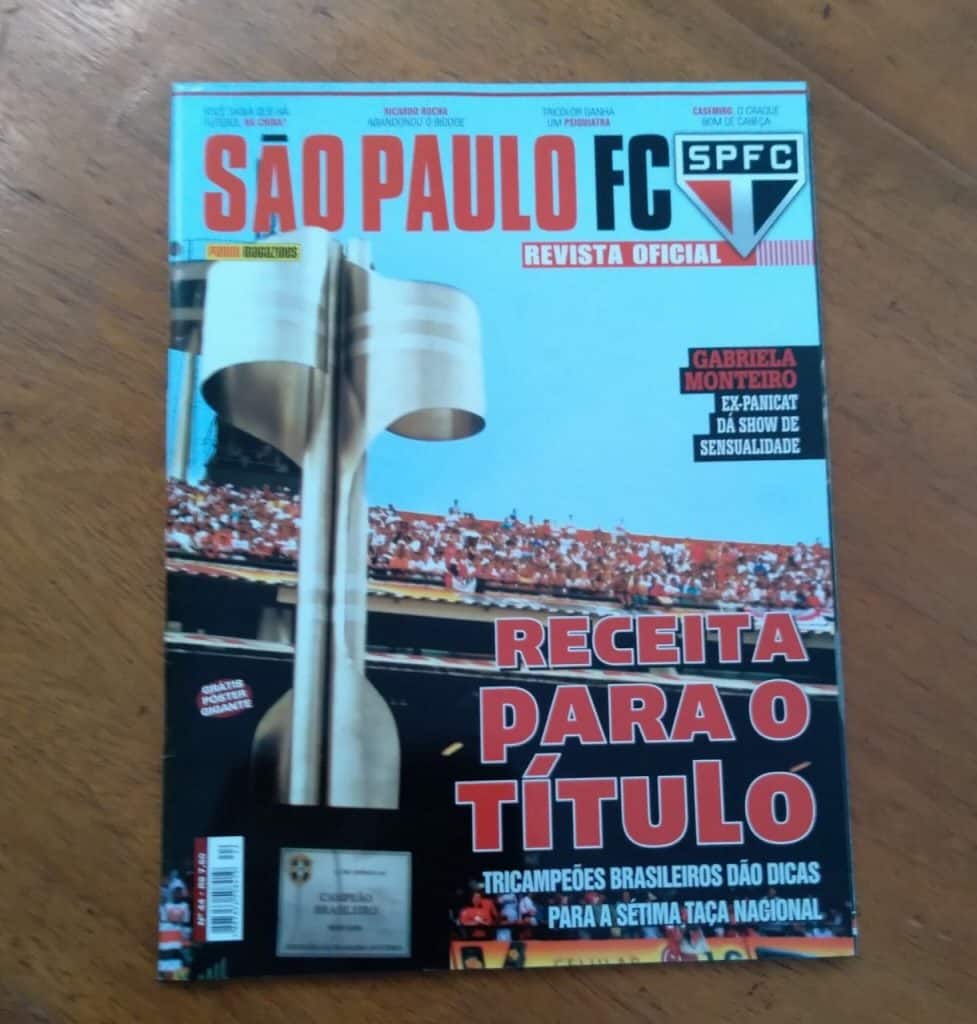 | Casa do Colecionador Revista Oficial São Paulo FC 44. Receita para o Título.