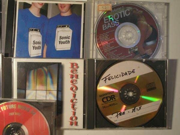 | Casa do Colecionador 7 CD - Grandes Sucessos da época Muito bom - Future Mix / Ritmos Brasileiros / Benediction / Mix / Foo fighters / Sonic / Erotic bass