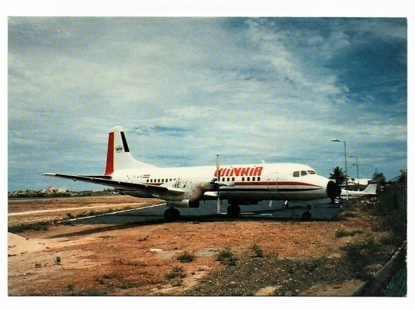 | Casa do Colecionador Cartão Postal Avião NAMC YS 11A - WinAir - Windward Islands