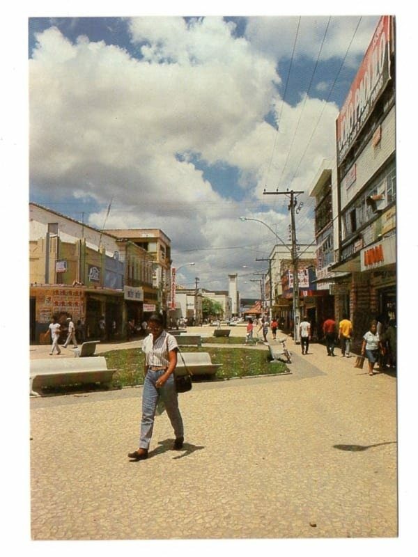 | Casa do Colecionador Cartao Postal - Calçadão da Anisio Cardoso - Alagoinha - Bahia - Anos 1970 - Cluposil