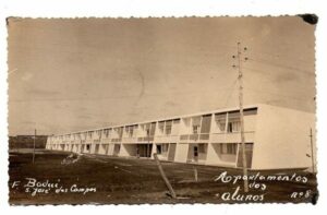 Cartao Postal Fotografico - Apartamento dos Alunos ITA - São José dos Campos ( SP ) - Anos 50