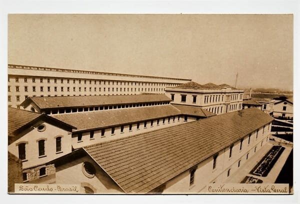 | Casa do Colecionador Cartão Postal Fotografico Penitenciaria de São Paulo - Carandiru - Vista Parcial - Anos 40