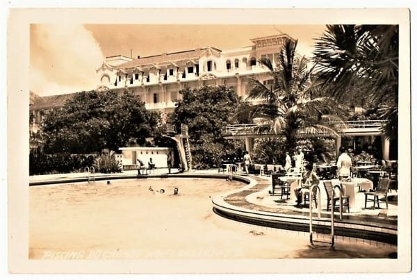 Cartao Postal Fotografico - Piscina Grande Hotel Guaruja - SP - Anos 50