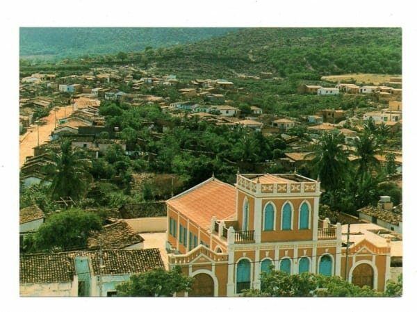 Cartao Postal - Vista Parcial e Banco do Brasil - Macaubas - Bahia - Anos 1980 - Cluposil
