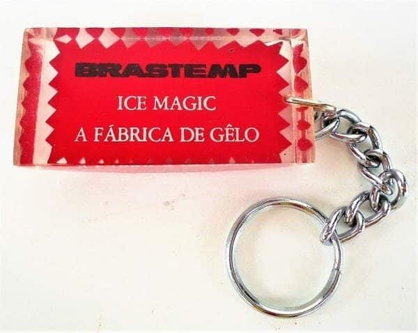 | Casa do Colecionador Chaveiro em Acrilico - Brastemp Ice Magic A Fabrica de Gelo - Anos 70