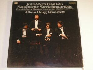 Coleção 2 discos Musica Clássica Johannes Brahms - parada 1978 - Excelente estado