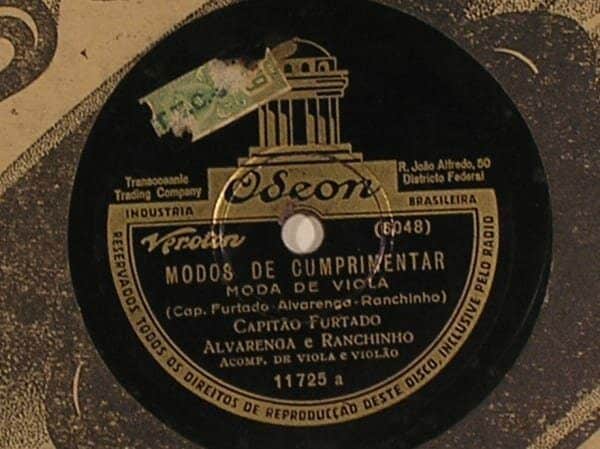 | Casa do Colecionador Disco Antigo "Alvarenga e Ranchinho" - Modos de cumprimentar e Repartindo Papo