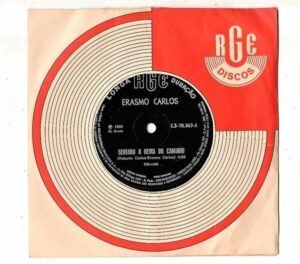 Disco - Compacto Simples - Erasmo Carlos - Sentado a Beira do Caminho - Vinil - Anos 60