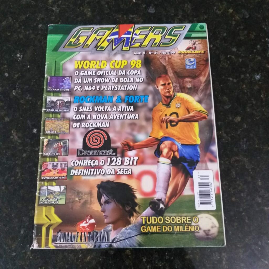 | Casa do Colecionador Gamers Ano V Nº 31 - Capa World Cup 98 (Revista)