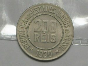 Moeda de 200 Réis - 1930 - em Cu/Níquel, classificada "Flor de Cunho" - raro no estado