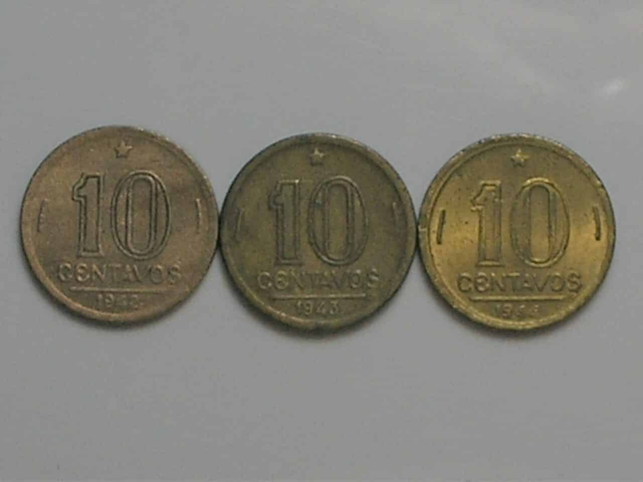 10 Centavos - 1942 / 1943 / 1944 - getúlio ~ Mbc/Sob