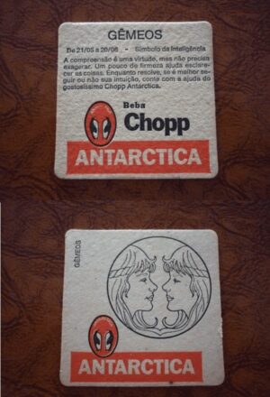 BOLACHA DE CHOPP ANTÁRTICA SIGNOS GÊMEOS .
