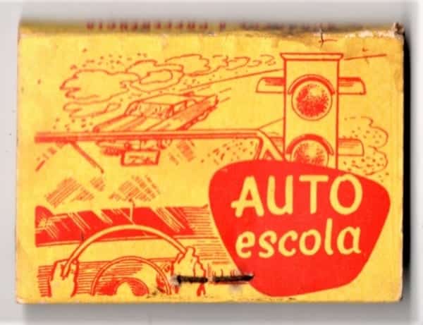 | Casa do Colecionador Caixa De Fosforos - Auto Escola Medeiros - São Paulo ( SP ) - Anos 50