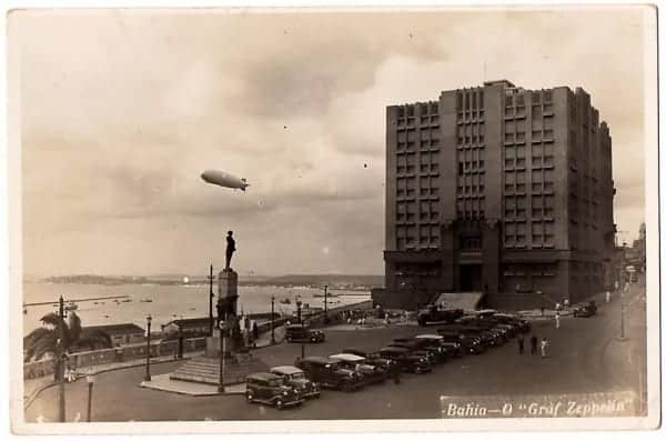 Cartao Postal Fotografico - Graf Zeppelin sobre Salvador (BA ) - Anos 30