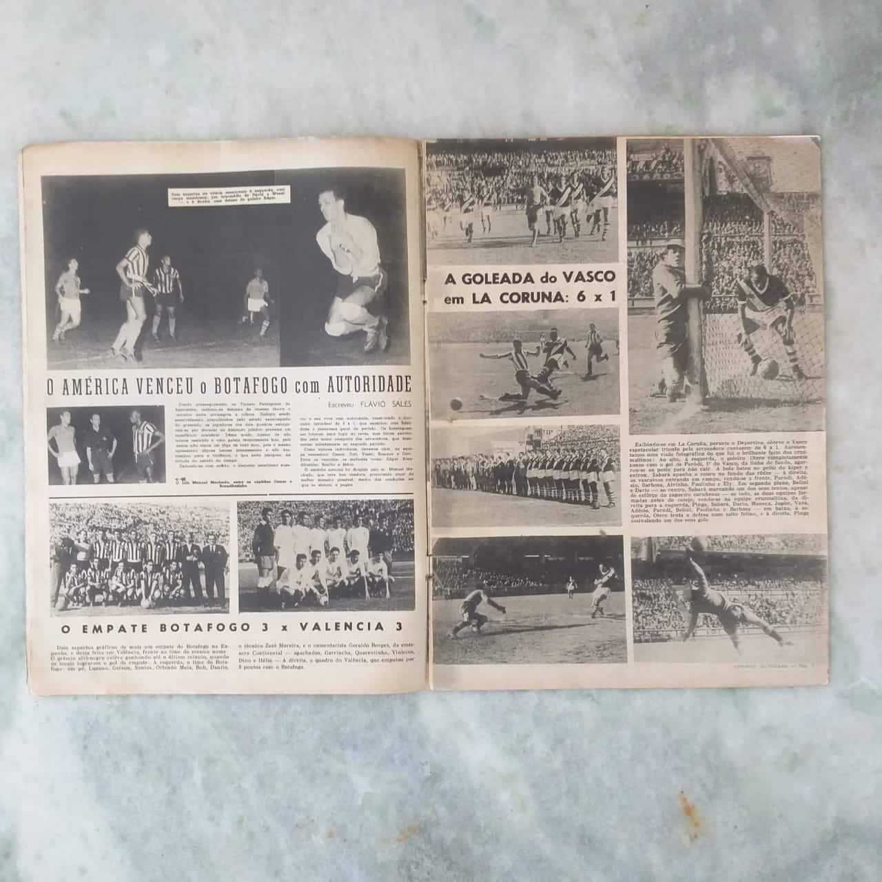 | Casa do Colecionador Esporte Ilustrado Nº 896 - 09 de Junho de 1955 (Com a capa Nº 859) (Revista) Leia a Descrição