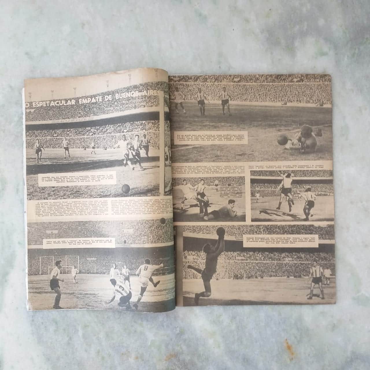 | Casa do Colecionador Esporte Ilustrado Nº 954 - 19 de Julho de 1956 (Com a capa Nº 705) (Revista) Leia a Descrição