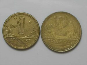 Moedas 1 / 2 Cruzeiros - 1945 - Sem sigla / Mbc
