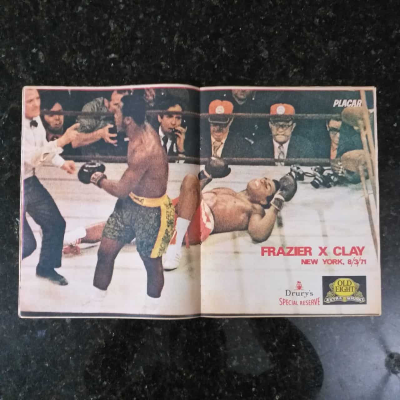 | Casa do Colecionador Placar Nº 0053 (Com pôster - Frazier X Clay) 19 de Março de 1971 (Revista)