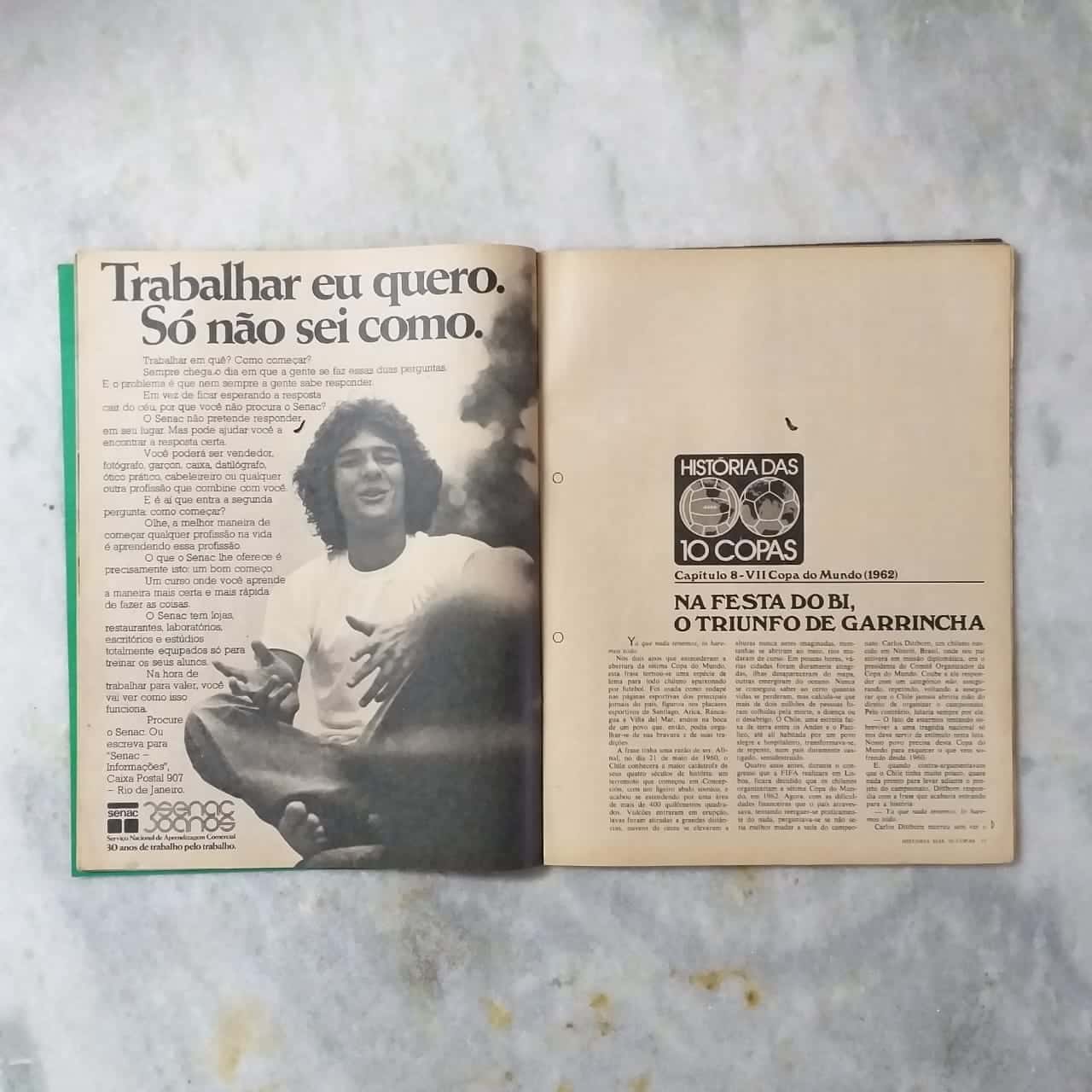 | Casa do Colecionador Placar Nº 0305 (Com Fascículo História das Copas + Pôsters na Capa e Contra Capa de André Guarani e Manfrini Botafogo) 13 de Fevereiro de 1976 (Revista)
