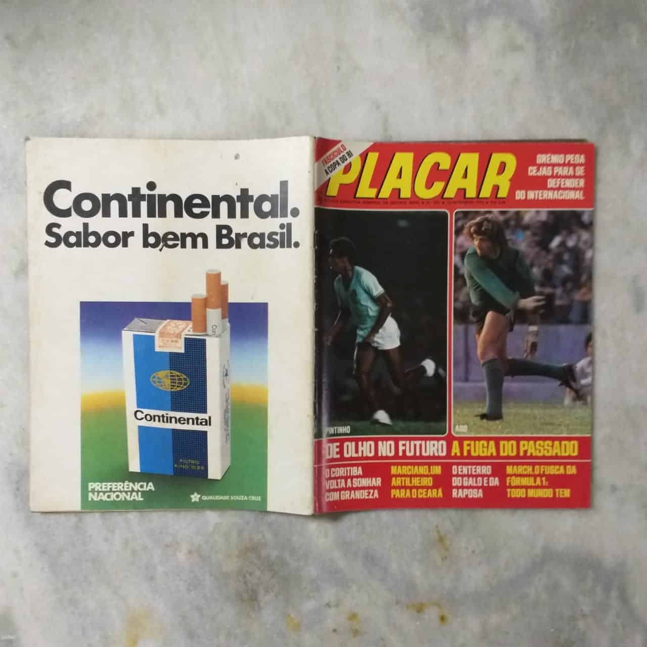 | Casa do Colecionador Placar Nº 0305 (Com Fascículo História das Copas + Pôsters na Capa e Contra Capa de André Guarani e Manfrini Botafogo) 13 de Fevereiro de 1976 (Revista)