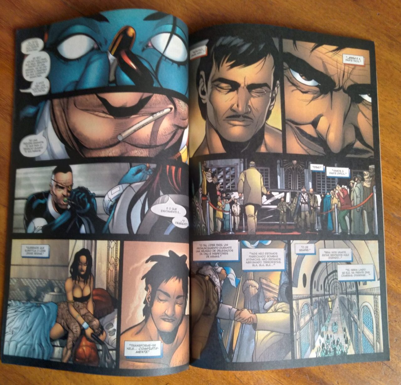 | Casa do Colecionador Revista Wizard Brasil 7 2004 / Guerra Secreta Mágico Vento Luke Ross.