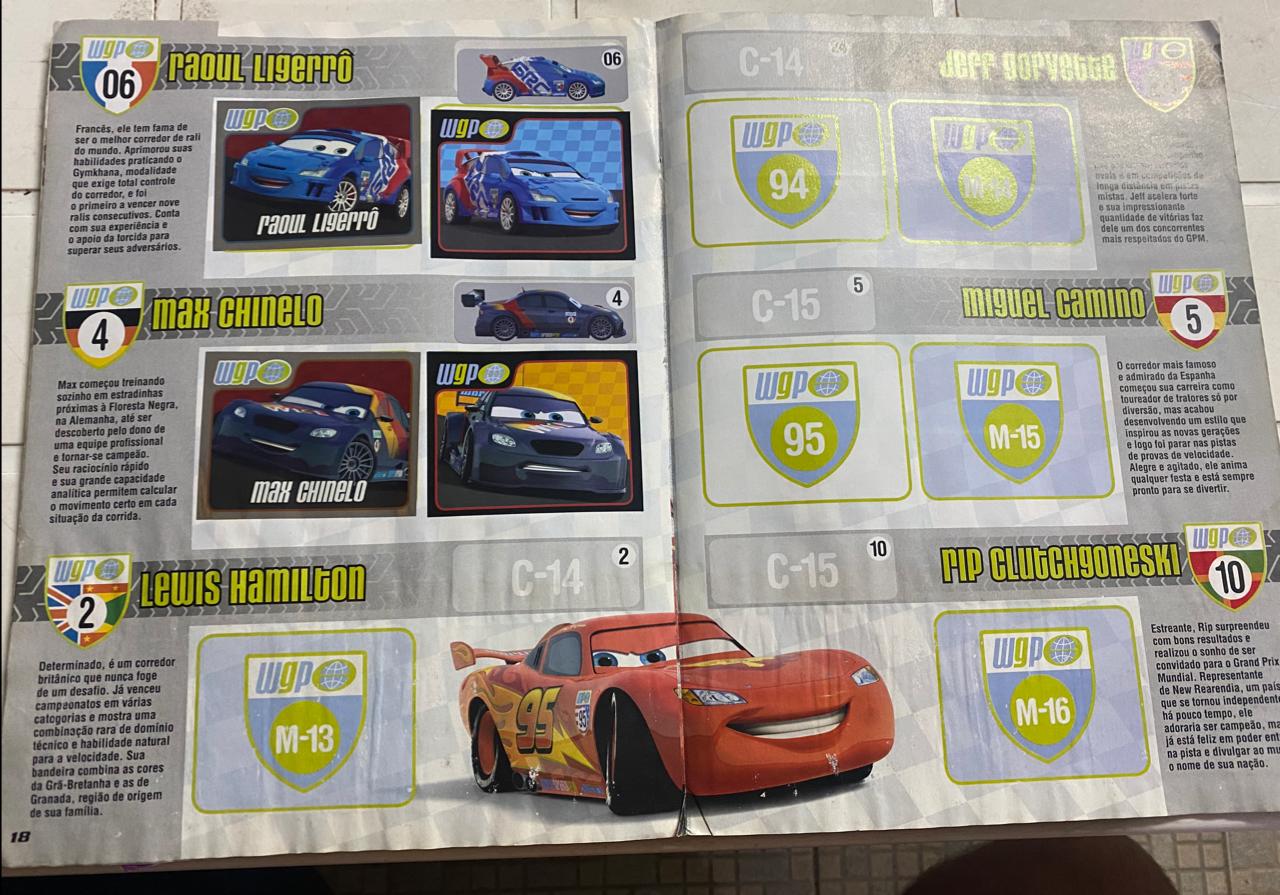 | Casa do Colecionador Álbum de figurinhas Carros 2 - Disney Pixar