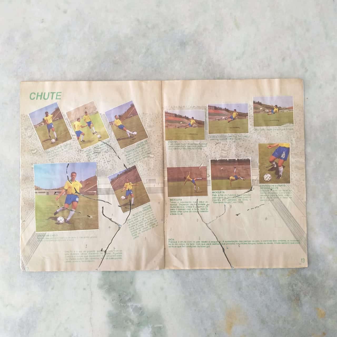 | Casa do Colecionador Álbum de Figurinhas - Futebol Tetra Campeão (Incompleto) 1995 - Leia a descrição
