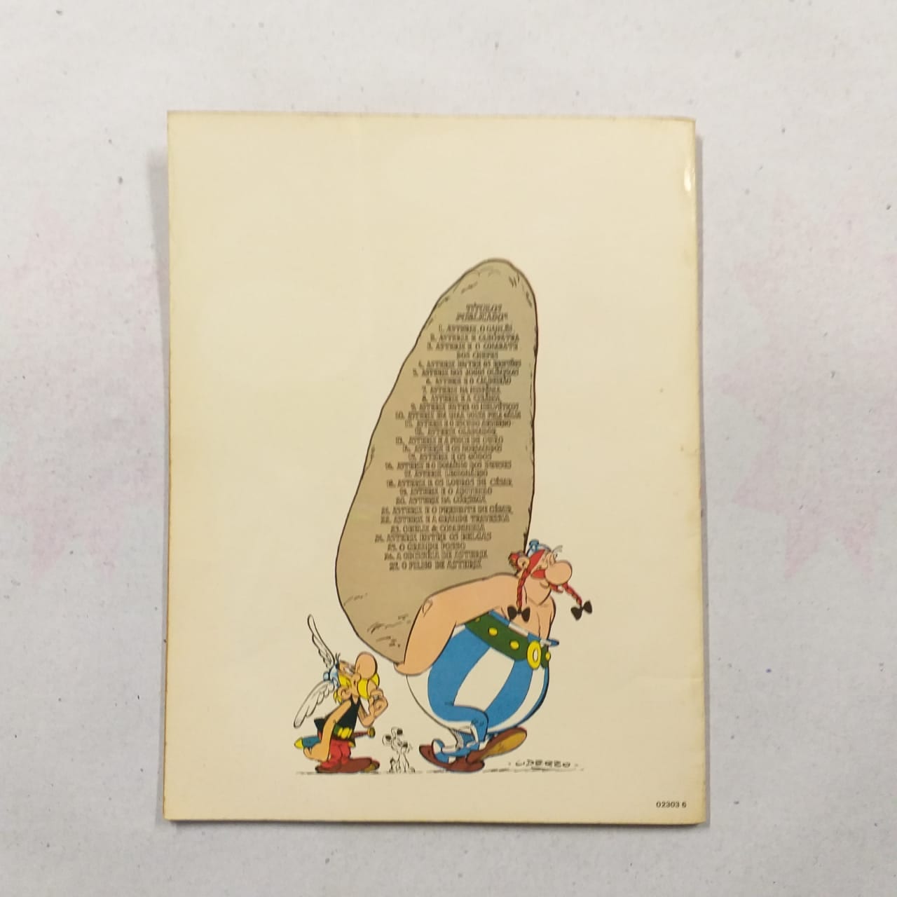 | Casa do Colecionador Asterix Nº 21 - O Presente de César (Editora Record) 1985